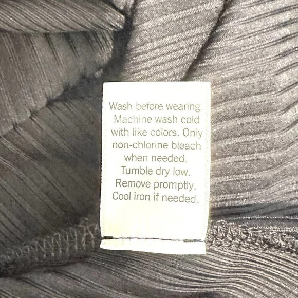 NWT INTEMPO Women Sleeveless Pullover Mock Neck Ribbed Keyhole Black Shirt Sz 2X - Picture 15 of 15